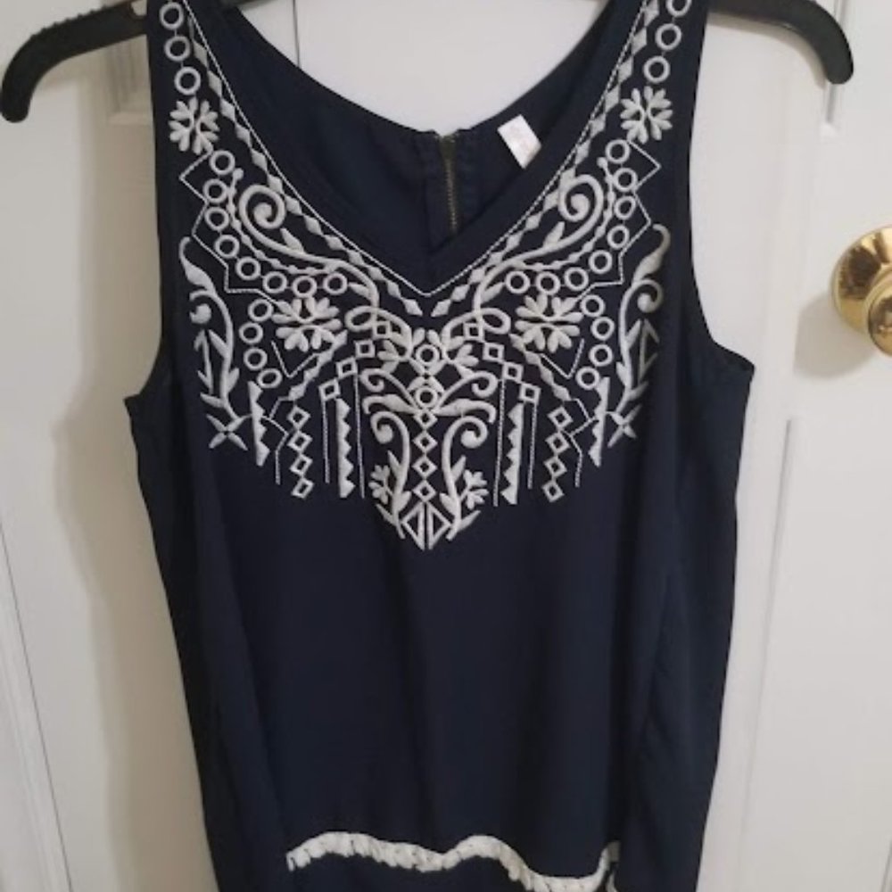 Xhilaration Navy Blue Embroidered V neckline Tank Size S